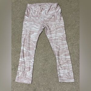 Stylish Pink and White Leggings